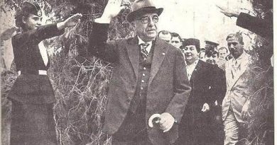 Μύθοι και αλήθειες για την 28η Οκτωβρίου Μύθοι και αλήθειες για την 28η Οκτωβρίου