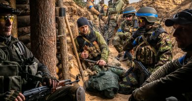 Σεβέρσκ: Την νεοναζιστική 10η Ορεινή Ταξιαρχία «Edelweiss» που αιματοκύλισε την Ήπειρο το 1943 «λιώνουν» οι Ρώσοι Σεβέρσκ: Την νεοναζιστική 10η Ορεινή Ταξιαρχία «Edelweiss» που αιματοκύλισε την Ήπειρο το 1943 «λιώνουν» οι Ρώσοι