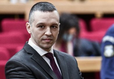 Θύελλα στον νομικό κόσμο: Παράνομη και αντισυνταγματική η κράτηση Κασιδιάρη – Ξεσηκωμός στους Δικηγορικούς Συλλόγους