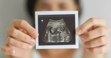 Ελλάδα: 46 δημόσια νοσοκομεία δεν κάνουν εκτρώσεις και κάποιοι δημοσιογράφοι… «αφρίζουν» – Εμείς θα πούμε συγχαρητήρια!