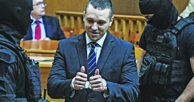 Πολιτικός σεισμός – Ο Κασιδιάρης είναι φαινόμενο για 5 λόγους – Οι Ρώσοι τον θεωρούν ανερχόμενη δύναμη