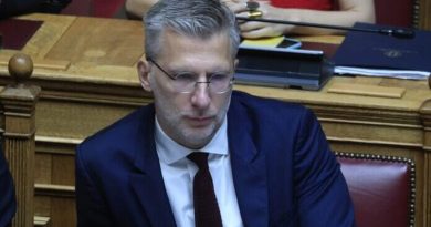 Μαρία Νεγρεπόντη Δελιβάνη: Το κατοχικό χρέος ανήκει στον ελληνικό λαό και δεν χαρίζεται